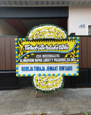 Papan Bunga Duka di Ngenang